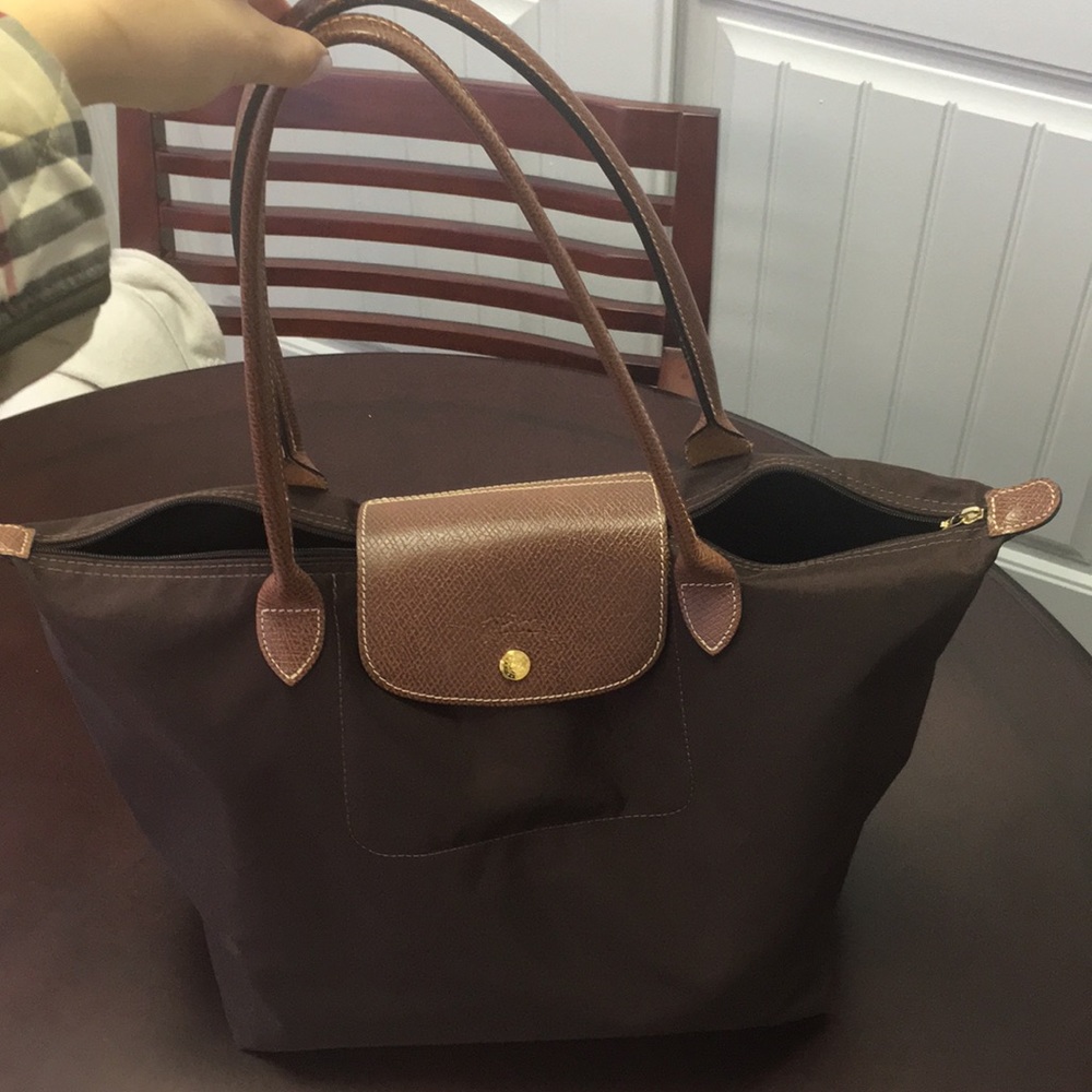 Longchamp burgundy medium tote